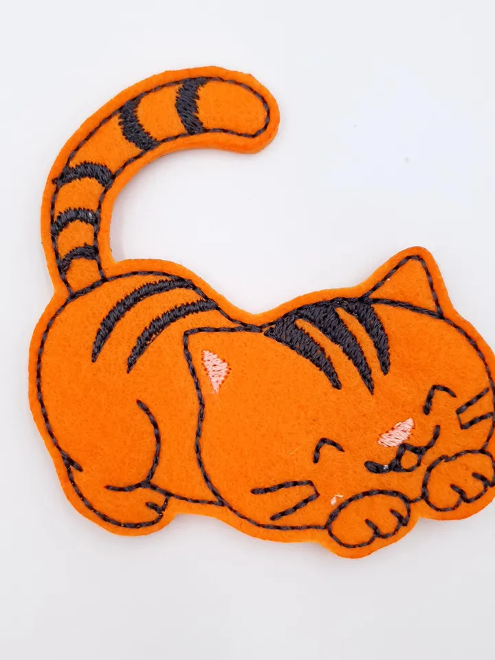 Cat Finger Puppets Embroidery Design Set - ITH Feltie Toys for 4x4 Hoop - Cute Kitten DIY Project File