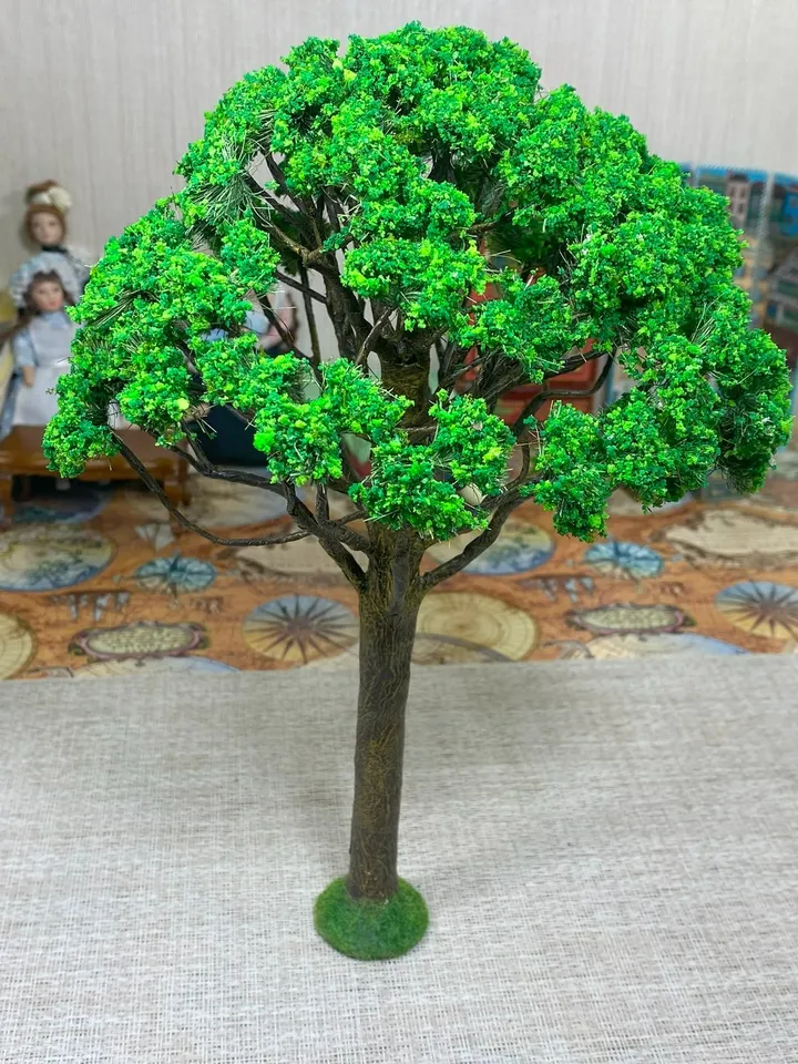 Tree for doll garden. 9.84 inches. Dollhouse miniature. 1:12. Plants for a dollhouse.