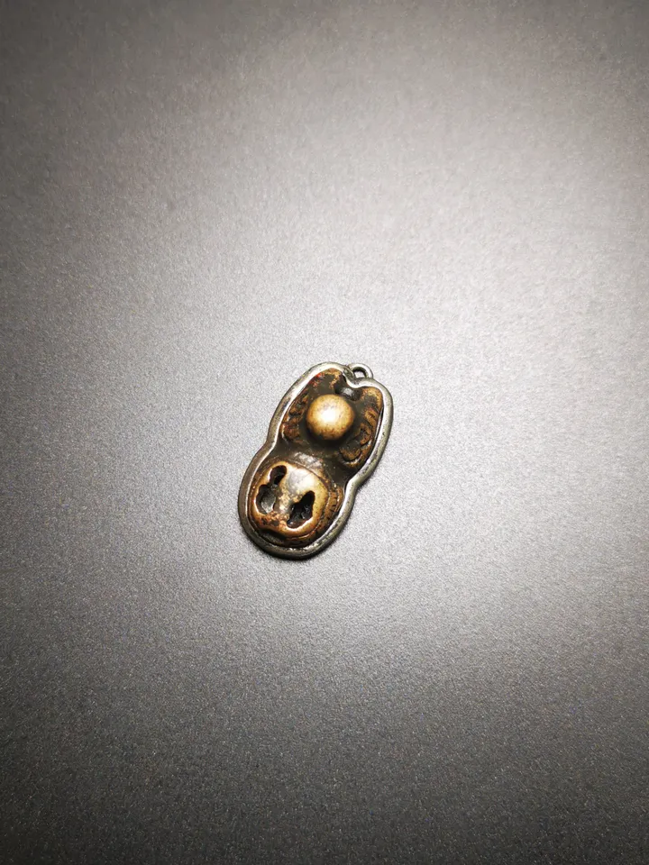 Gandhanra Tibetan Buddhist Amulet,Origional Snow Lion Pendant,Buddhist Talisman,Inlaid with Sliver