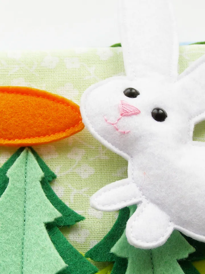 Quiet book page, Rabbit lacing, Pattern and Tutorial, SVG files