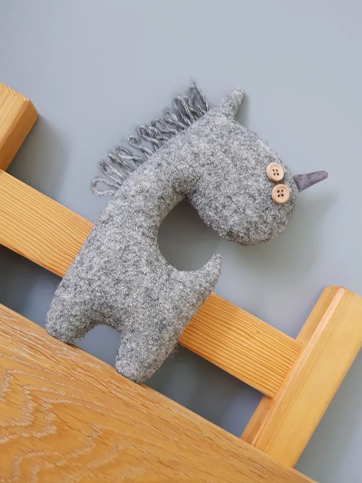 Stuffed Unicorn Sewing Pattern PDF, digital tutorial in english, rag doll diy