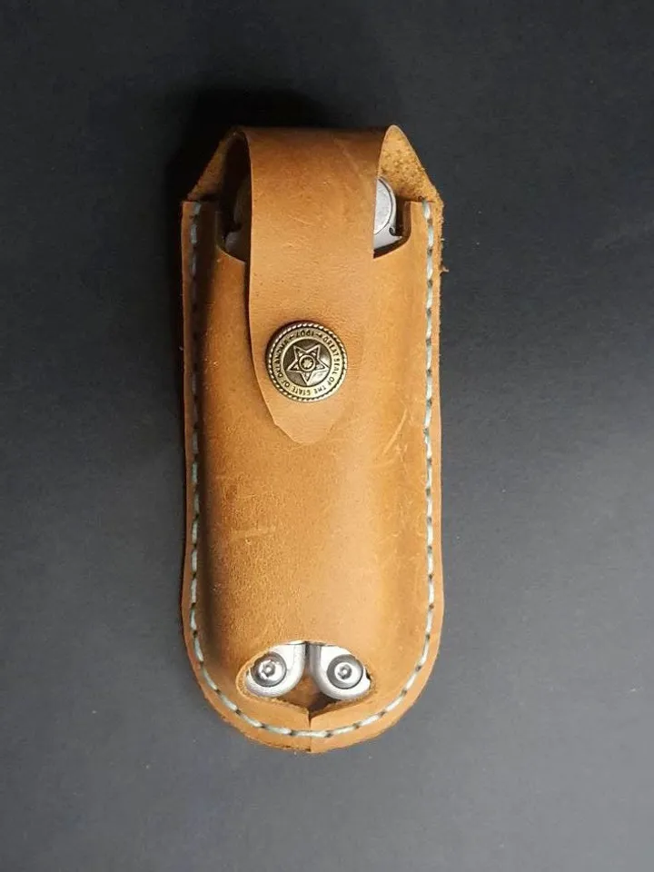Leatherman genuine Leather EDC Multi-Tool Carrier Sheath