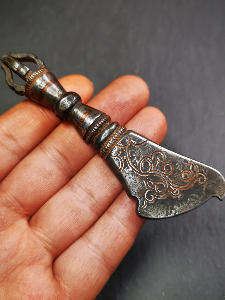 Gandhanra Tibetan Amulet,Kartika(knife of the dakinis), Trantic Buddhism Dharma Ritual, Altar Tools,Made of Cold Iron,3.9"