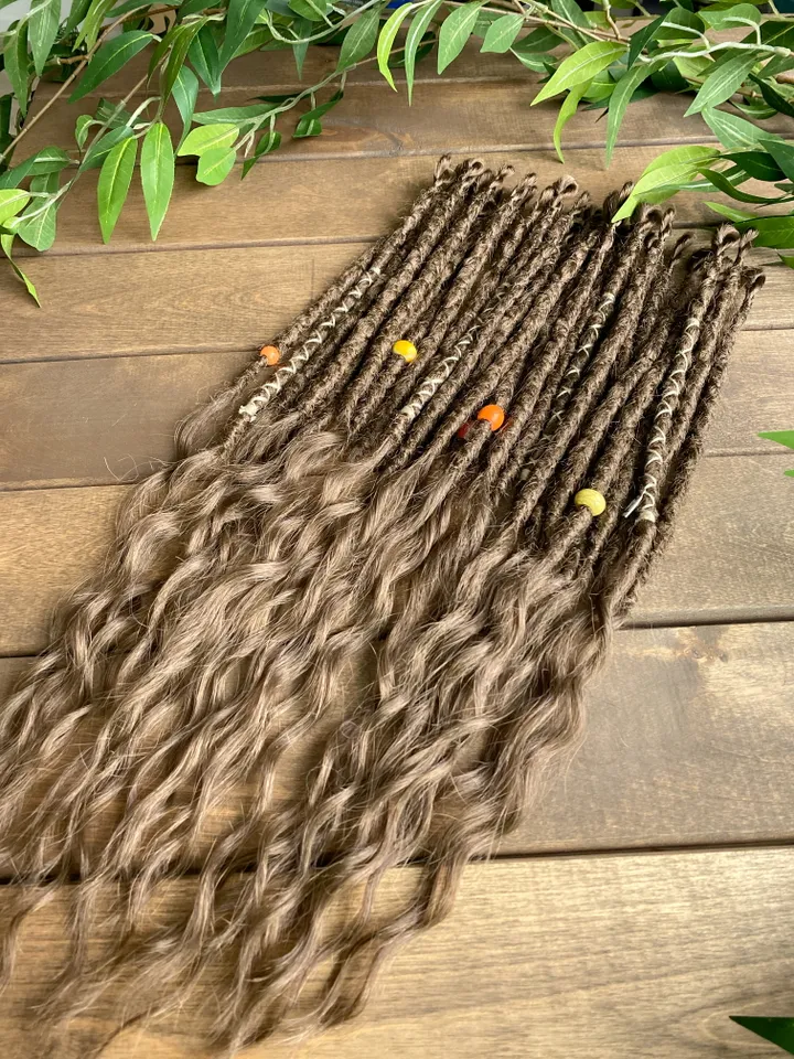 Brown synthetic crochet curly Se dreads ready to ship