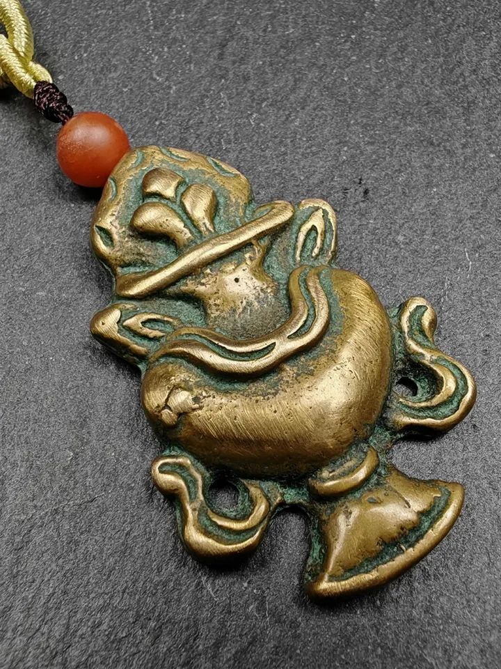 Gandhanra Handmade Tibetan Buddhist Amulet,Treasure Vase Badge, Good Furtune and wealth, Made of Lima Brass,Spiritual Gift