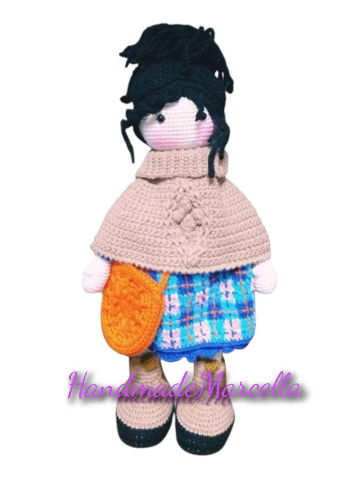 Rhonda Crochet Doll โ Articulated Amigurumi 32 cm โ Tapestry Dress โ Handmade Gift for Girls โ Magic Doll from Peru