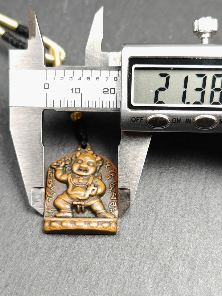 Gandhanra Vintage Tibetan Buddhism Statue Pendant,Vajrapani Amulet Badge,the Protector and Guide of Gautama Buddha,Made of Copper