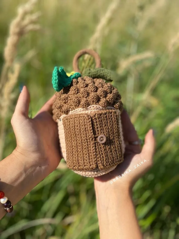 PDF Crochet pattern Hedgehog in Acorn, Amigurumi pattern, Crochet Cute Funny Animal, Forest animal, Realistic amigurumi pattern