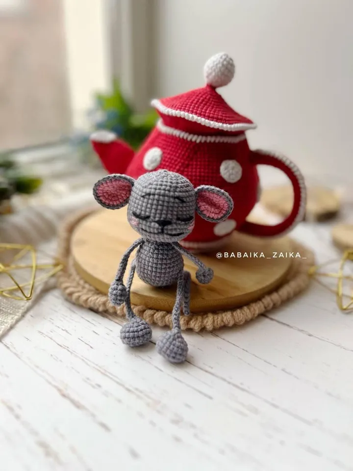 PDF Crochet Pattern Mouse in the Teapot, Amigurumi Decor pattern, Crochet mouse, Cute mouse, Pattern House, Crochet tea house