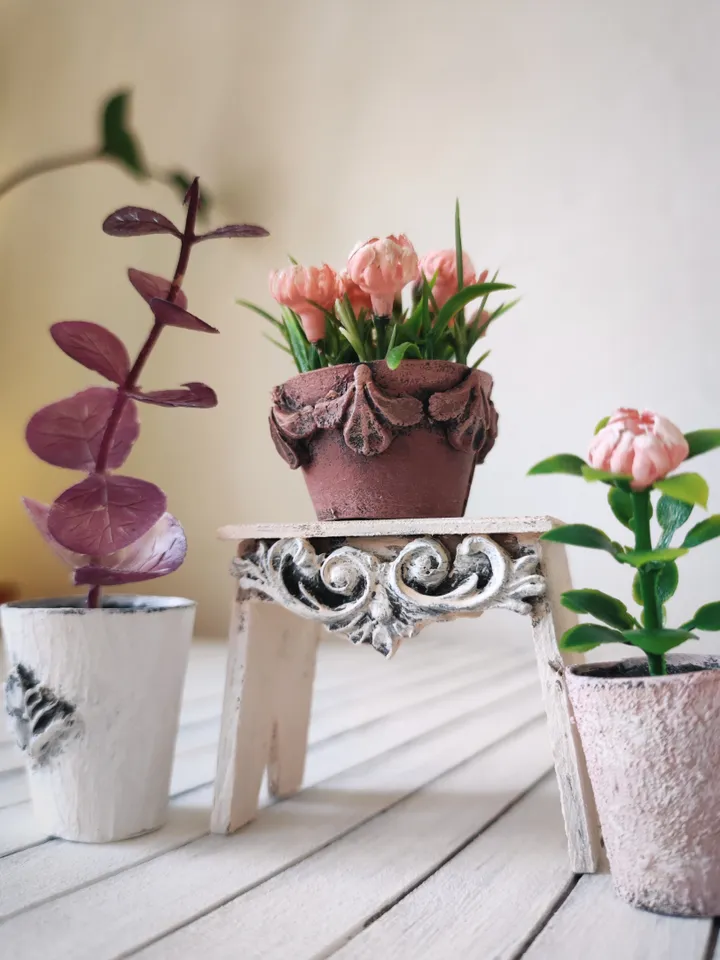 Miniature Potted House Plants with Shelf for Dolls and Dollhouses 1/6 Scale