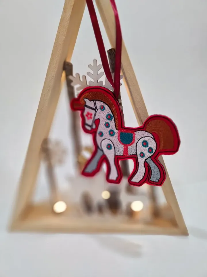 ITH Project. Machine embroidery design HORSE FOR NUTCRACKER