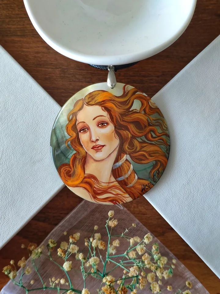 Pearl pendant necklace: The Birth of Venus by Sandro Botticelli painted on aesthetic pendant • Elegant dainty jewelry for cocktail party