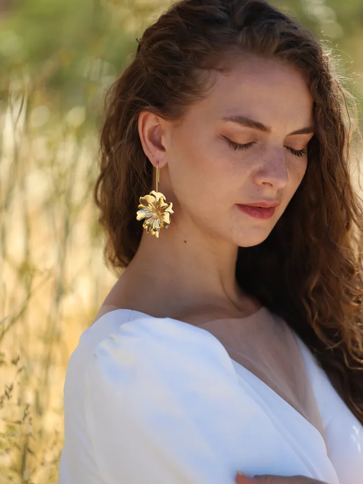 Boho Wedding Earrings, Flower Chandelier Statement Gold Bridal Earrings, Floral Wedding Earrings, Vintage Bohemian Jewelry, Bridesmaid Gift