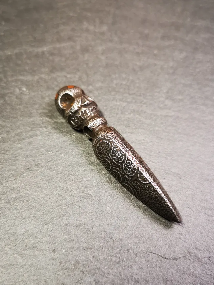 Gandhanra Handmade Skull Phurba Amulet,Kila - Dorje Phurba,Tibetan Budhist Ritual Implement Pendant,Made of Cold Iron,2.24"
