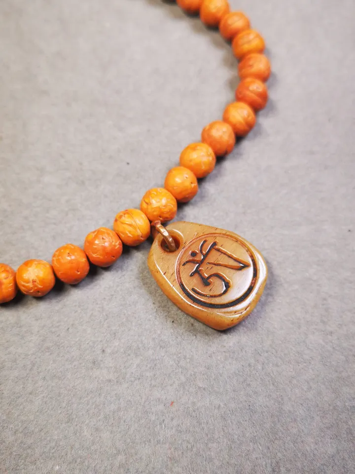 Gandhanra Tibetan Bone Carved Amulet,Om Pendant for Mala,Prayer Beads Accessories