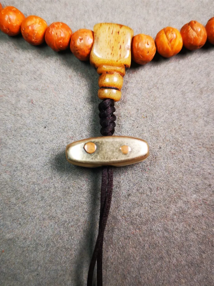 Gandhanra Handmade Tibetan Amulet,Unique Vajra Pendant for Mala,Bag Hanging,Prayer Bead Accessories,0.9" × 0.3"