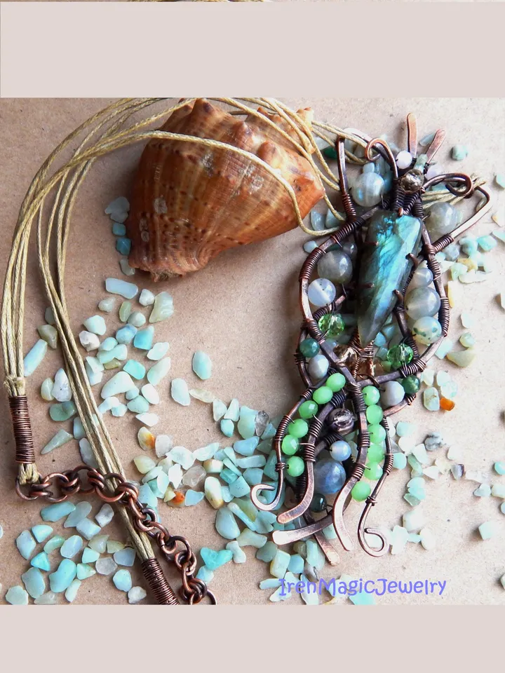 Labradorite Pendant Elvish Magic Jewelry