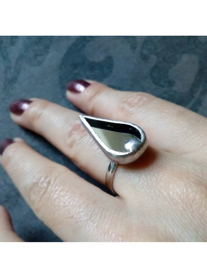 Mirror teardrop ring, Halloween ring, witchy aesthetic, protection ring, tin soldered glass ring, stained glass ring