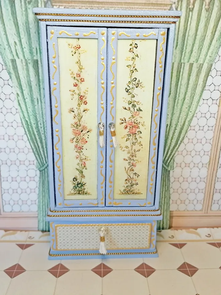 1:12 scale. Handmade wardrobe for a dollhouse.