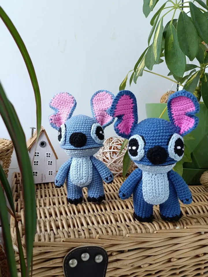 Amigurumi Stitch crochet pattern. Amigurumi PDF pattern blue alien.