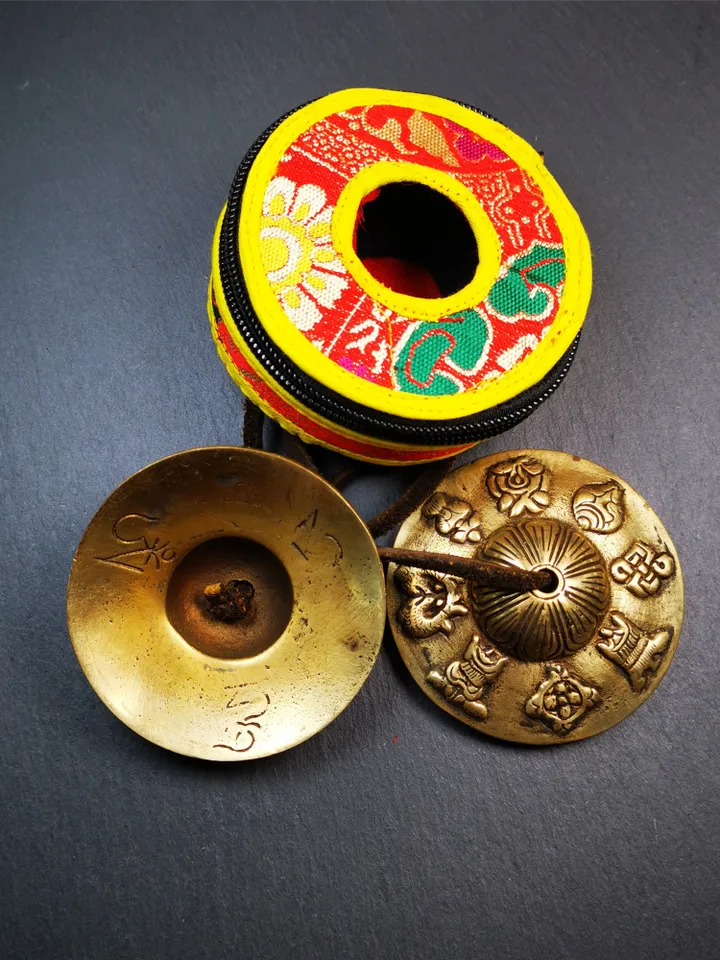 Gandhanra 7.4cm Tibetan Cymbals,Tingsha Bell,Buddhism Ritual Implement,Handmade in Nepal,Astamangal Pattern