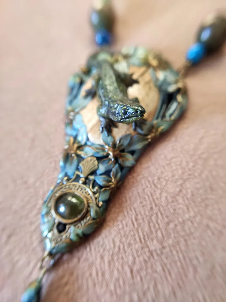 Lizard Pendant, Lizard Jewelry,Reptile Jewelry, Lizard Necklace