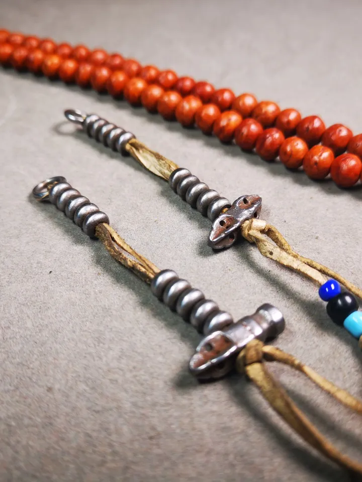 Gandhanra Handmade Tibetan Buddhist Mala Counters,Prayer Bead Counters,with Dorje and Vajra, Made of Cold Iron
