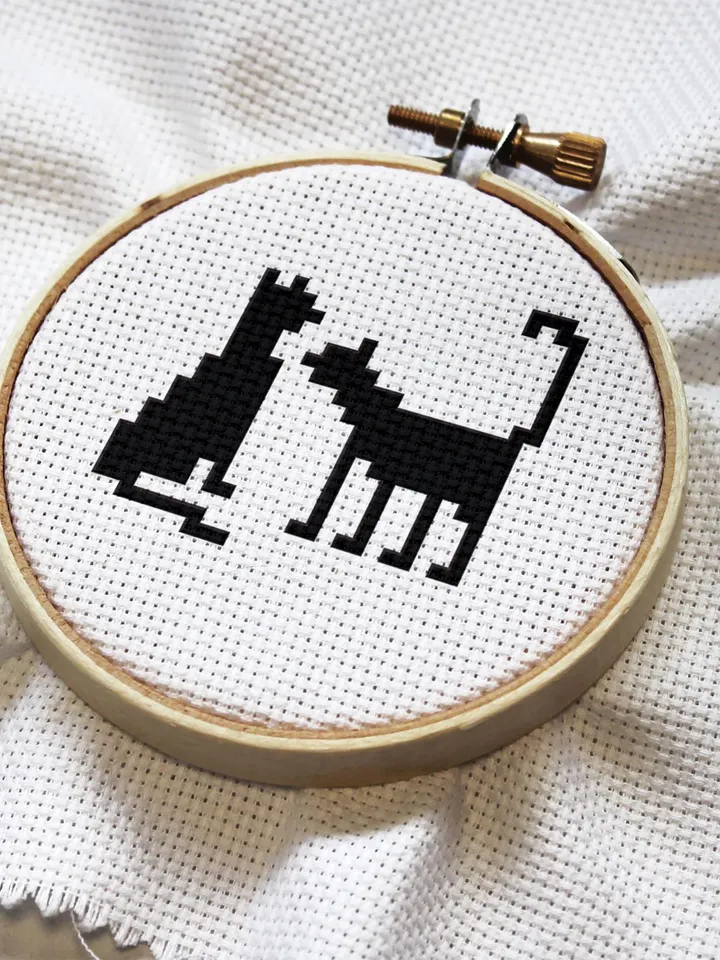 Small cross stitch pattern download PDF Mini black cat cross stitch chart, Quick beginner stitch Cat lover gift Cute animal cross stitch #K6