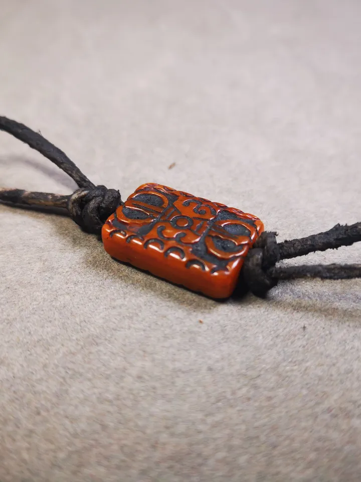 Gandhanra Tibetan Buddhism Vajra Pendant,Hand Carved Yak Bone Dorje Amulet