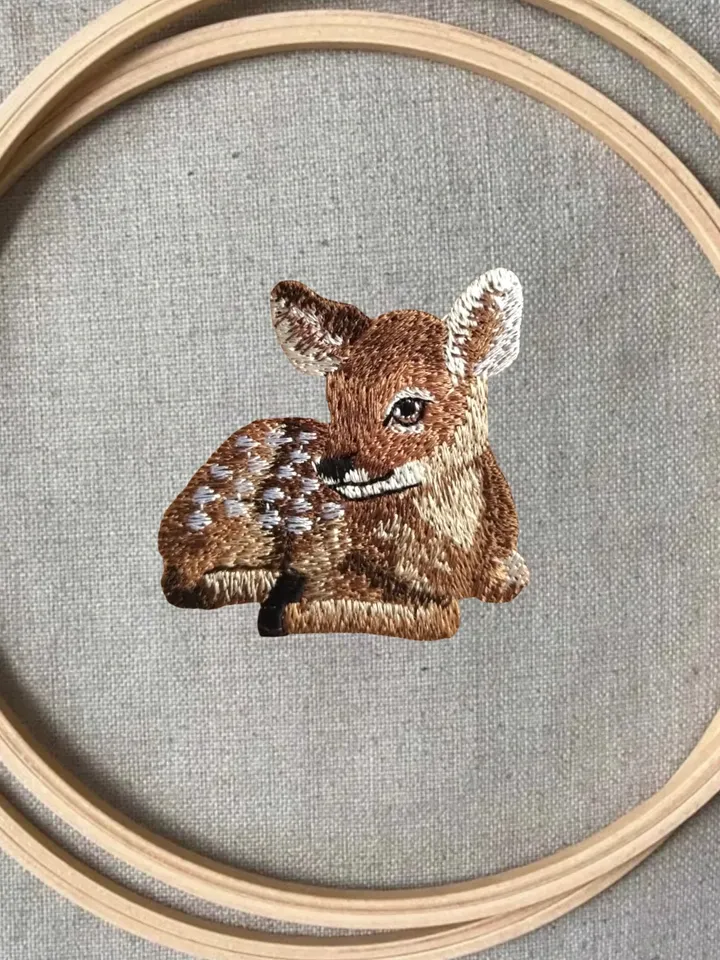 Fawn and fawn brooch machine embroidery designs Digital embroidery pattern Animal embroidery motif Embroidery design for children