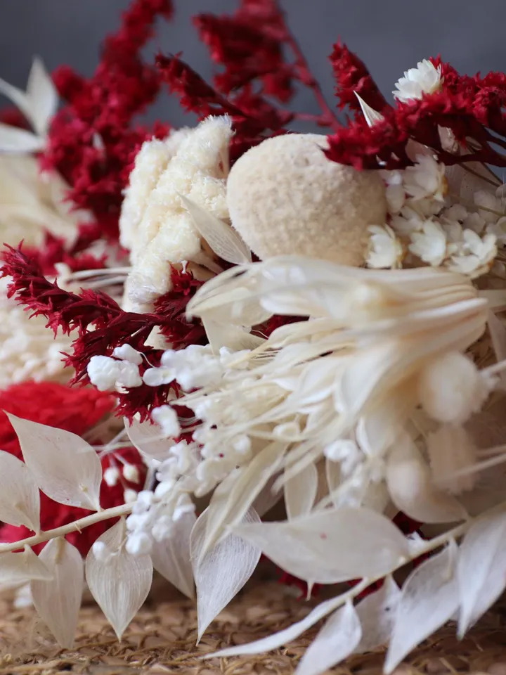 Natural Dried Flower Wedding Crown & Bouquet Set, Wedding Hair Accessories, red wedding crown, elegant flower crown