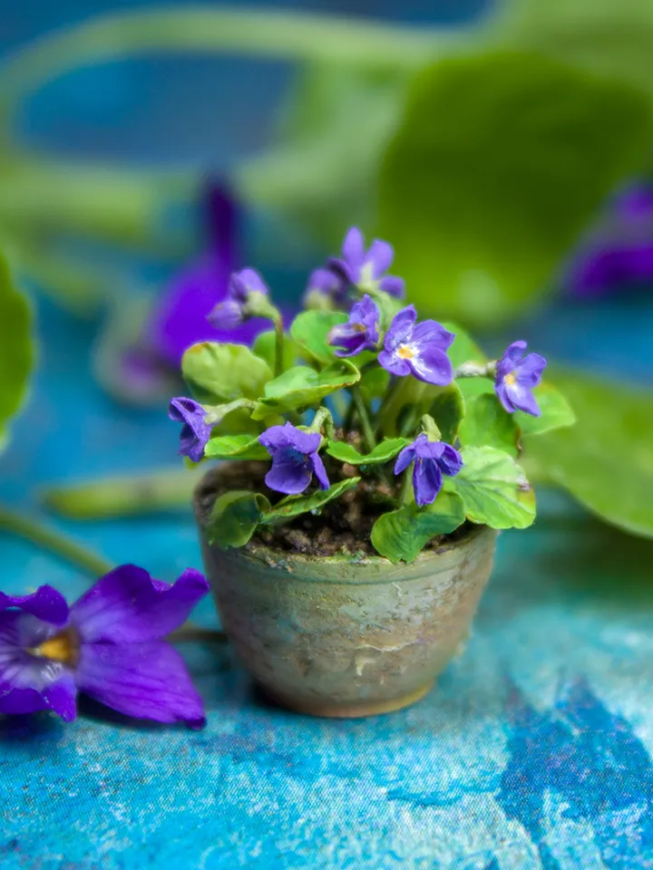 TUTORIAL Miniature wild pansies with air dry clay
