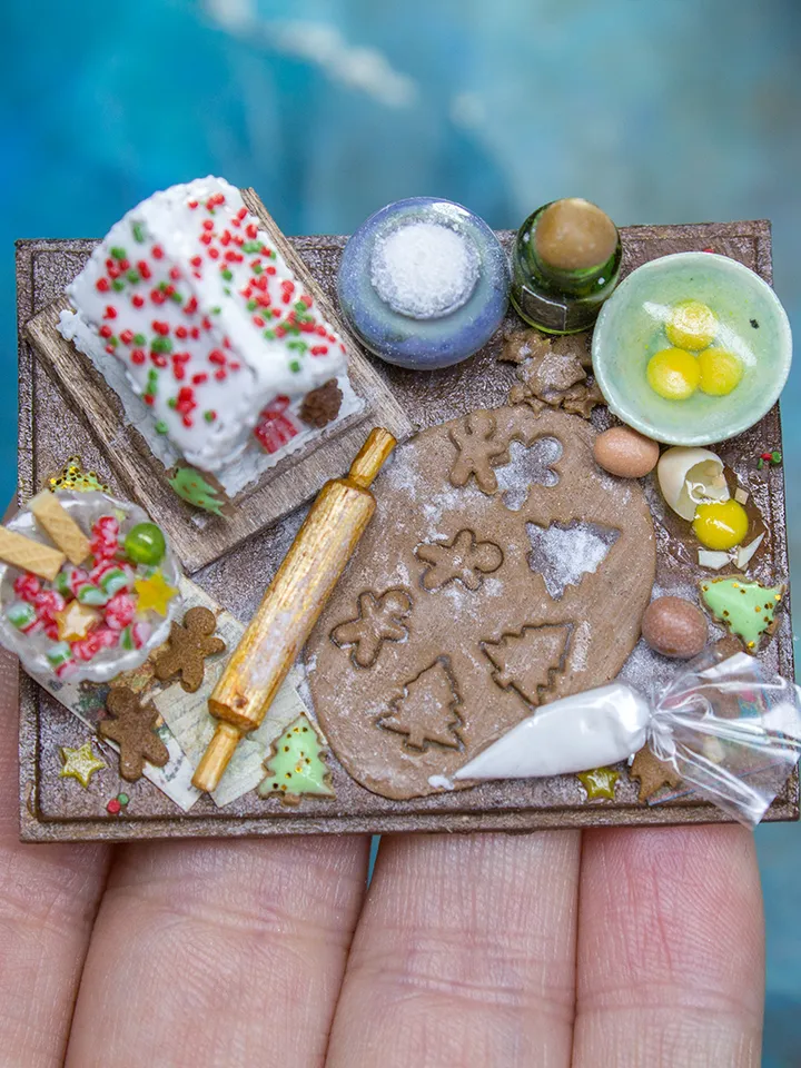 MINIATURE gingerbread house kit on a board 8