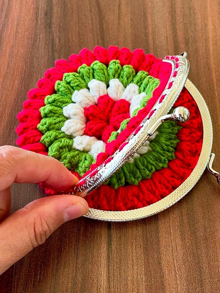 Crochet Flower Coin Purse PDF Pattern, Small Floral Crochet Pouch, Handmade Wallet Design, Christmas Crochet Bag PDF, Instant Download