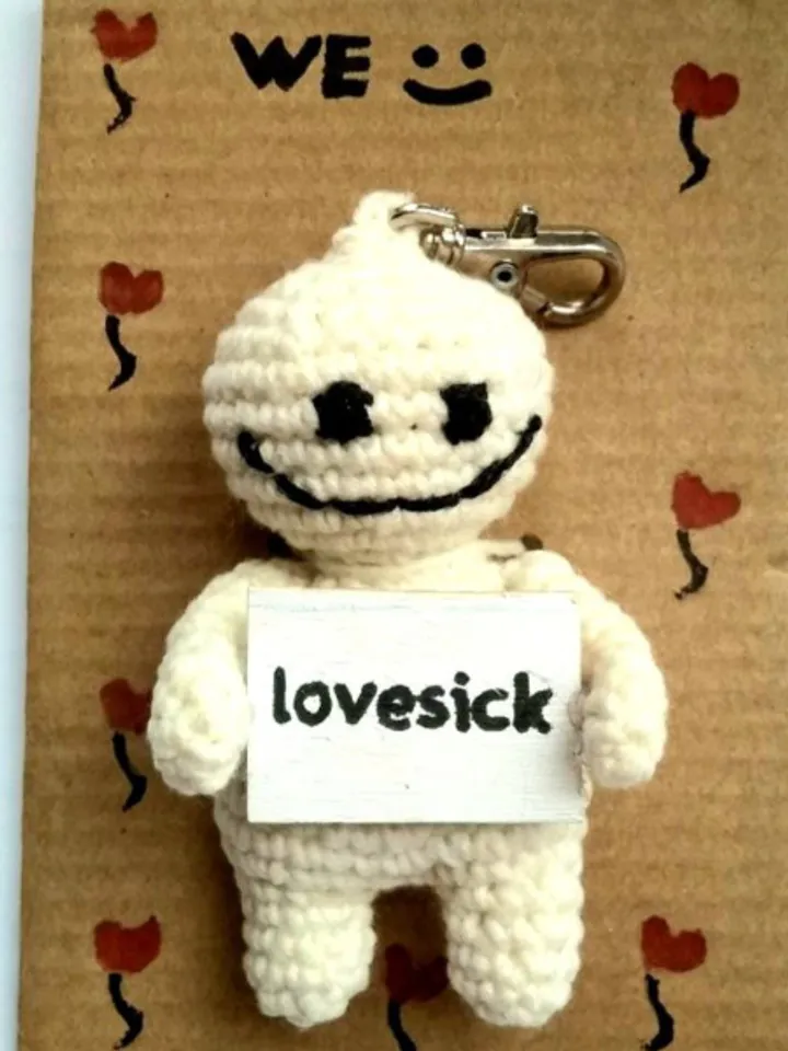 The keychain "lovesick" for a bag or keys, a toy in the car interior, a pendant for the rearview mirror