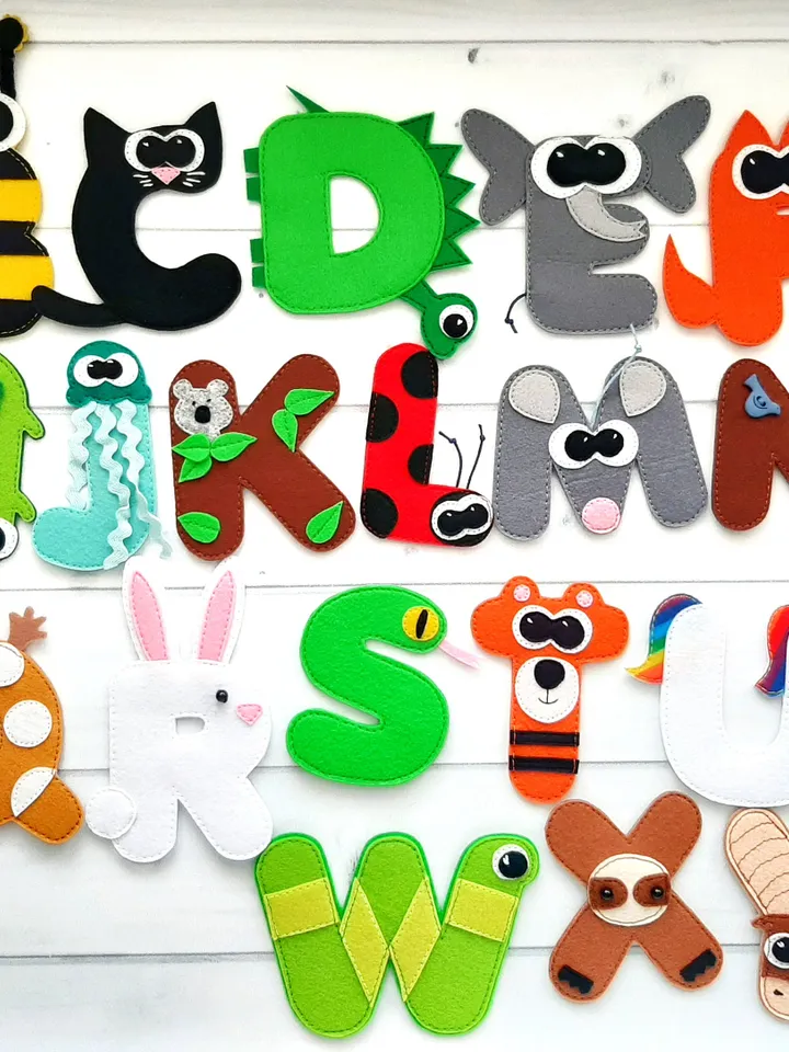 Felt alphabet pattern, ABC Quiet book Pattern , First montessori alphabet felt book tutorial pdf, Felt board letters sewing for toddler