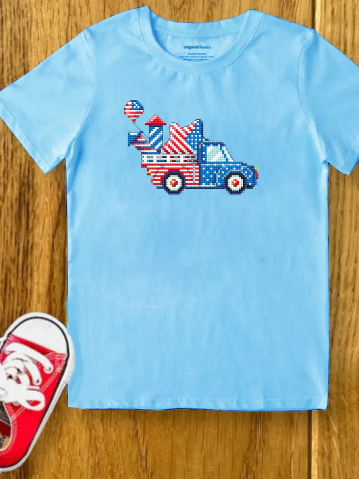 Patriotic retro truck cross stitch pattern PDF download Independence Day cross stitch 4th of july truck American flag Stars and stripes #T34