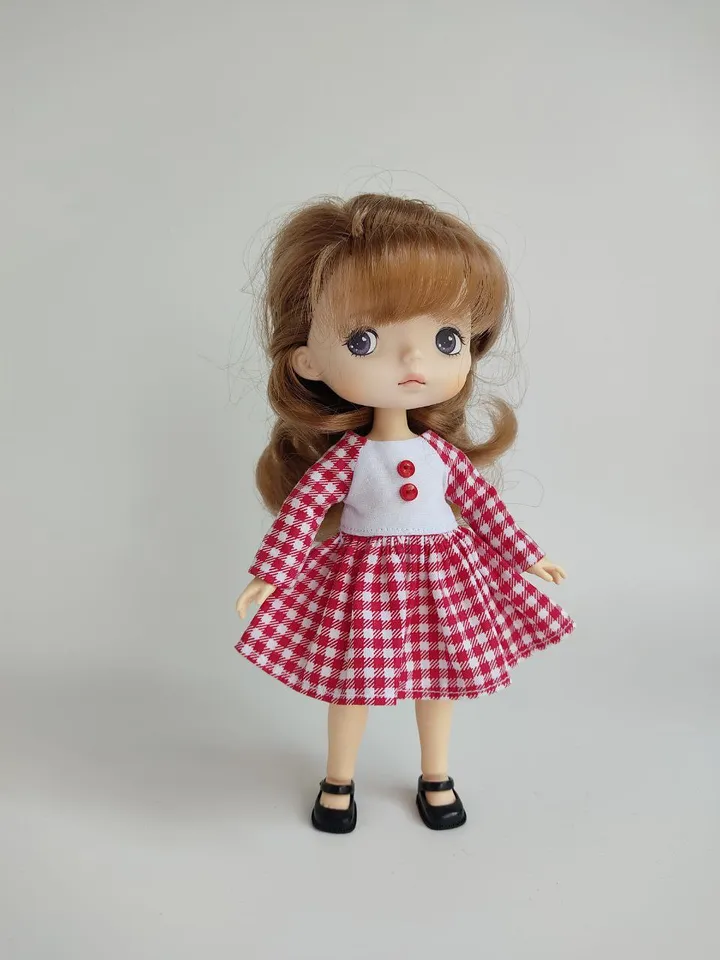PDF sewing pattern for Xiaomi Monst dolls.