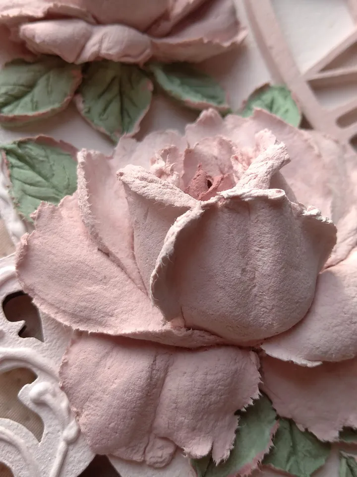 Pink wall clock with roses in shabby chic style Silent wall clock for bedroom or nursery Gift for Christmas, Birthday, Mother's Day, Wedding, Housewarming