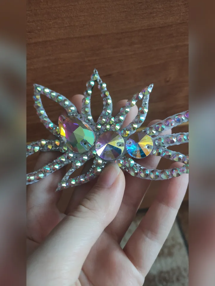 bun crown for rhythmic gymnastics