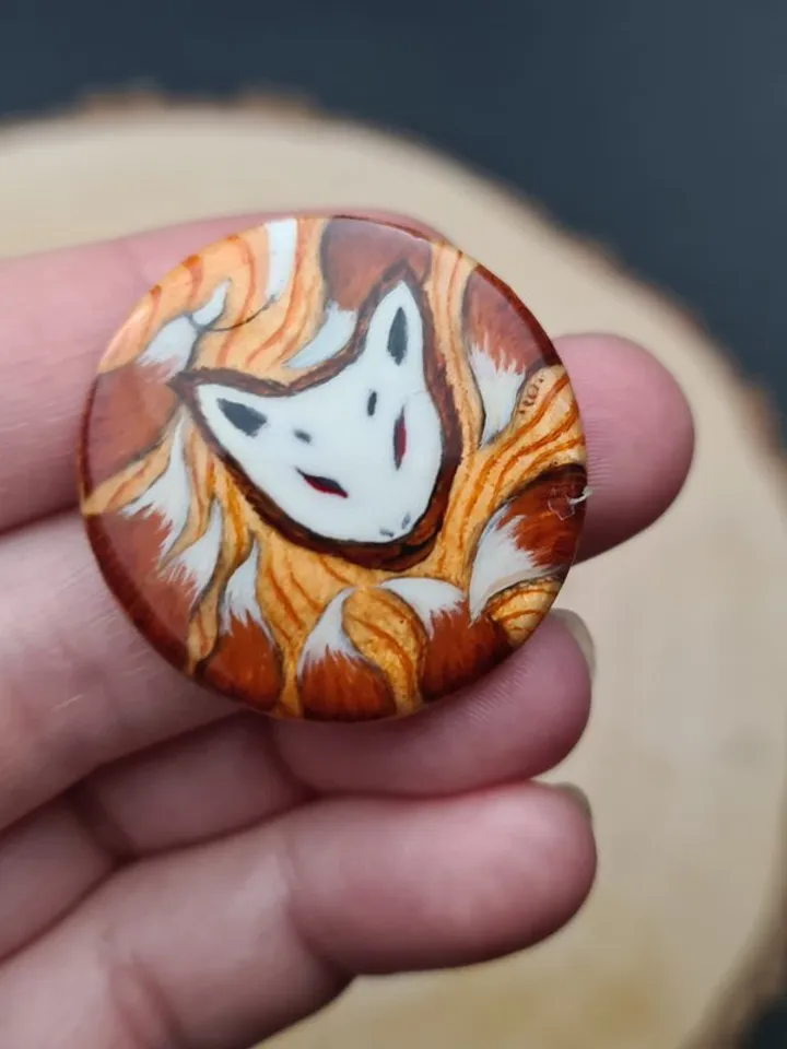 Kitsune brooch, real oil painting miniature on mother of pearl. Kitsune fox pin