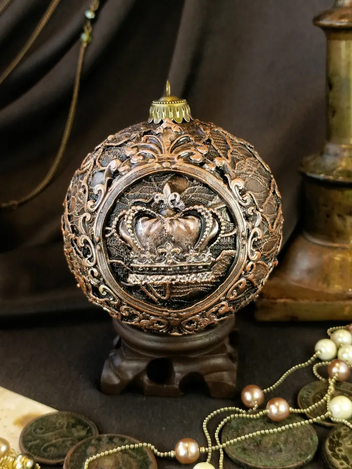 Christmas ball