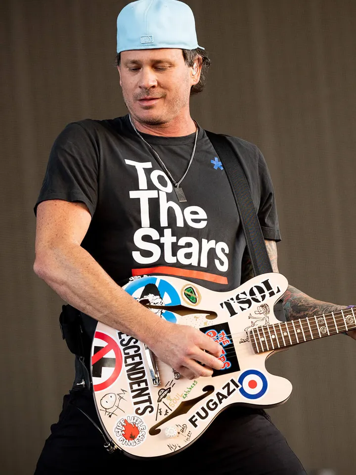 Tom DeLonge guitar stickers Fender R&D Starcasters Blink-182 vinyl decal