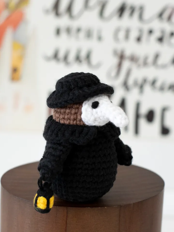 Plague doctor stuffed figurine, gothic art doll, creepy cute toy for Halloween, spooky vibes, horror dark toy