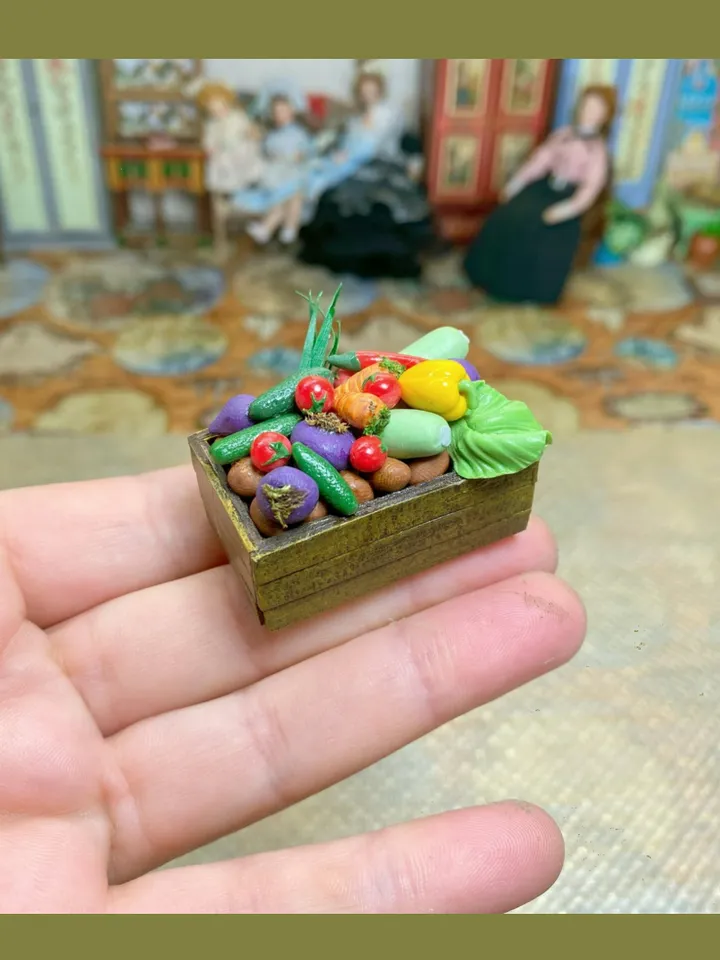 Garden accessories for dollhouse. Onions in a tray. Vegetables in a box. Dollhouse miniature.