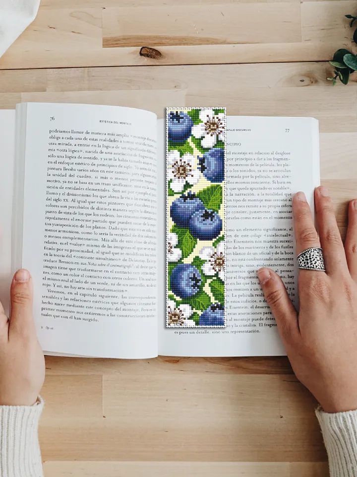Blueberry bookmark cross stitch pattern download PDF Blue berries cross stitch chart, Digital bookmark fruit, Floral bookmark pattern #B152