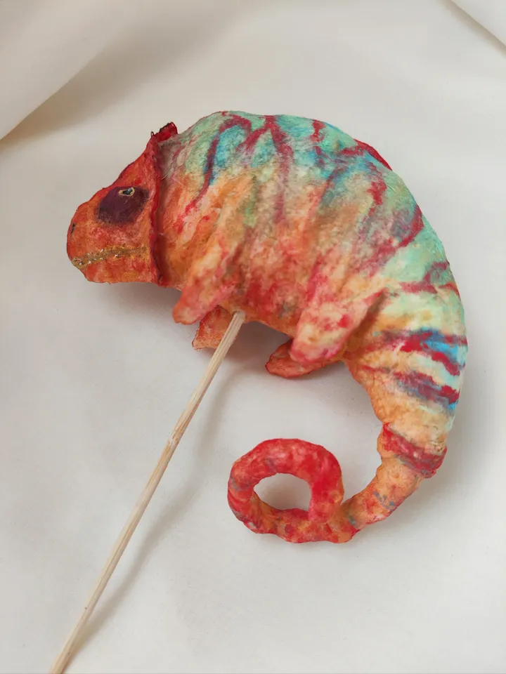 Chameleon topper flower pot decoration