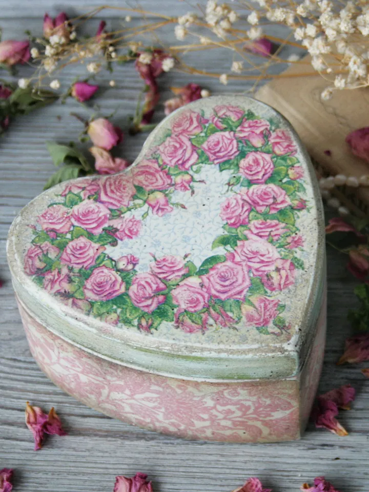 Women Jewelry Box Heart, Love, Vintage style Box