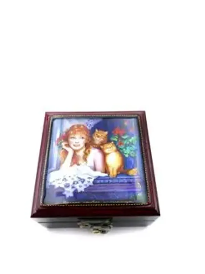 Wooden box "Girl and cats"