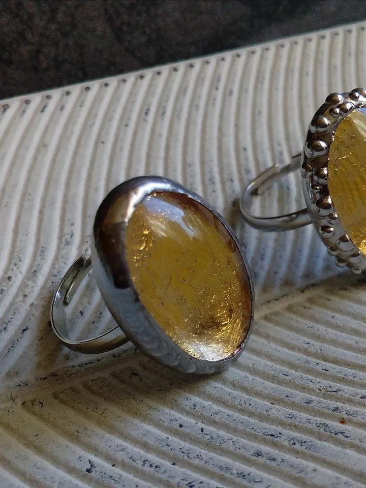 Glass ring, large oval ring, simple stained glass, tin soldered ring, stained glass ring, sparkling ring, shiny ring